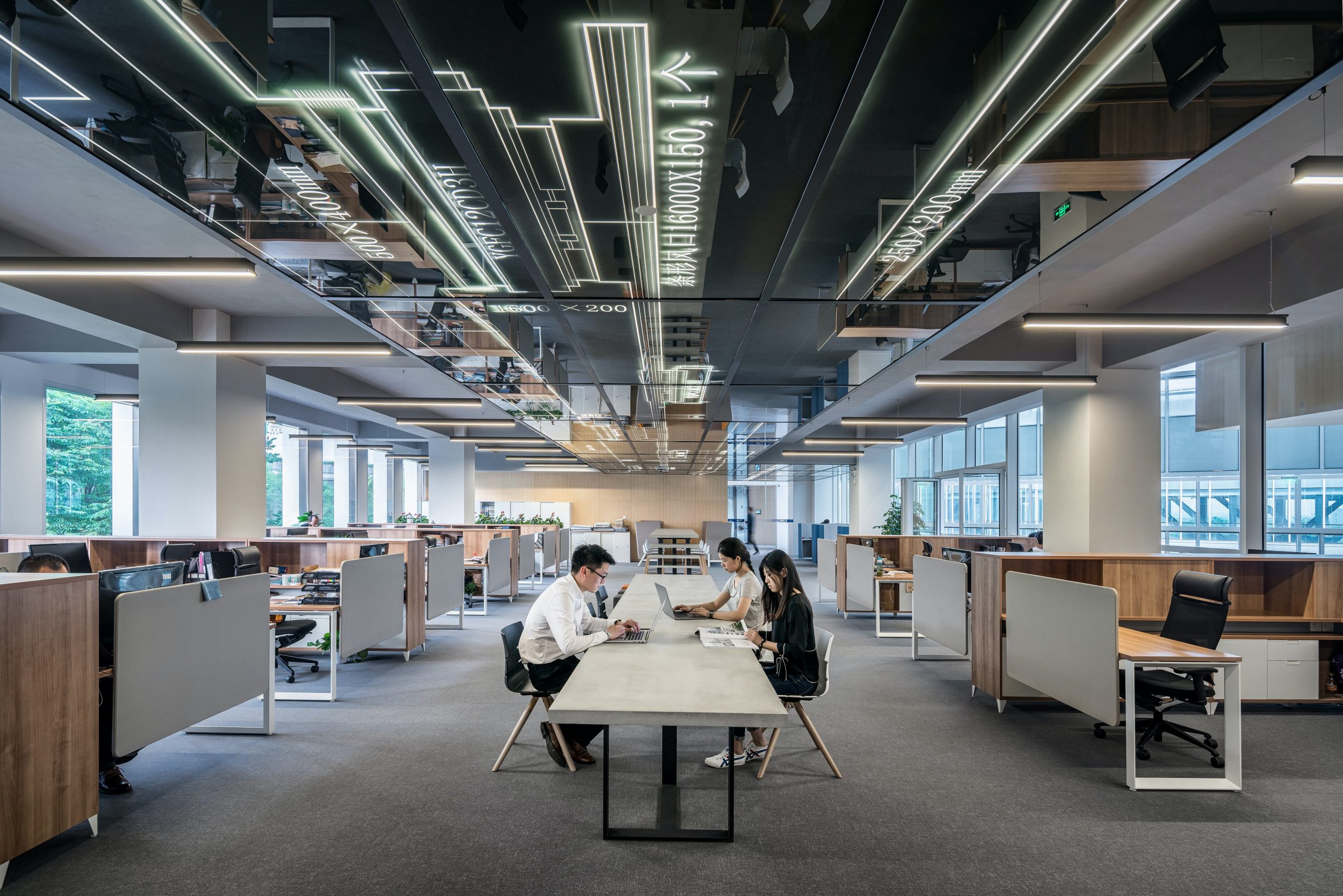 Bien éclairer son bureau avec des LEDS